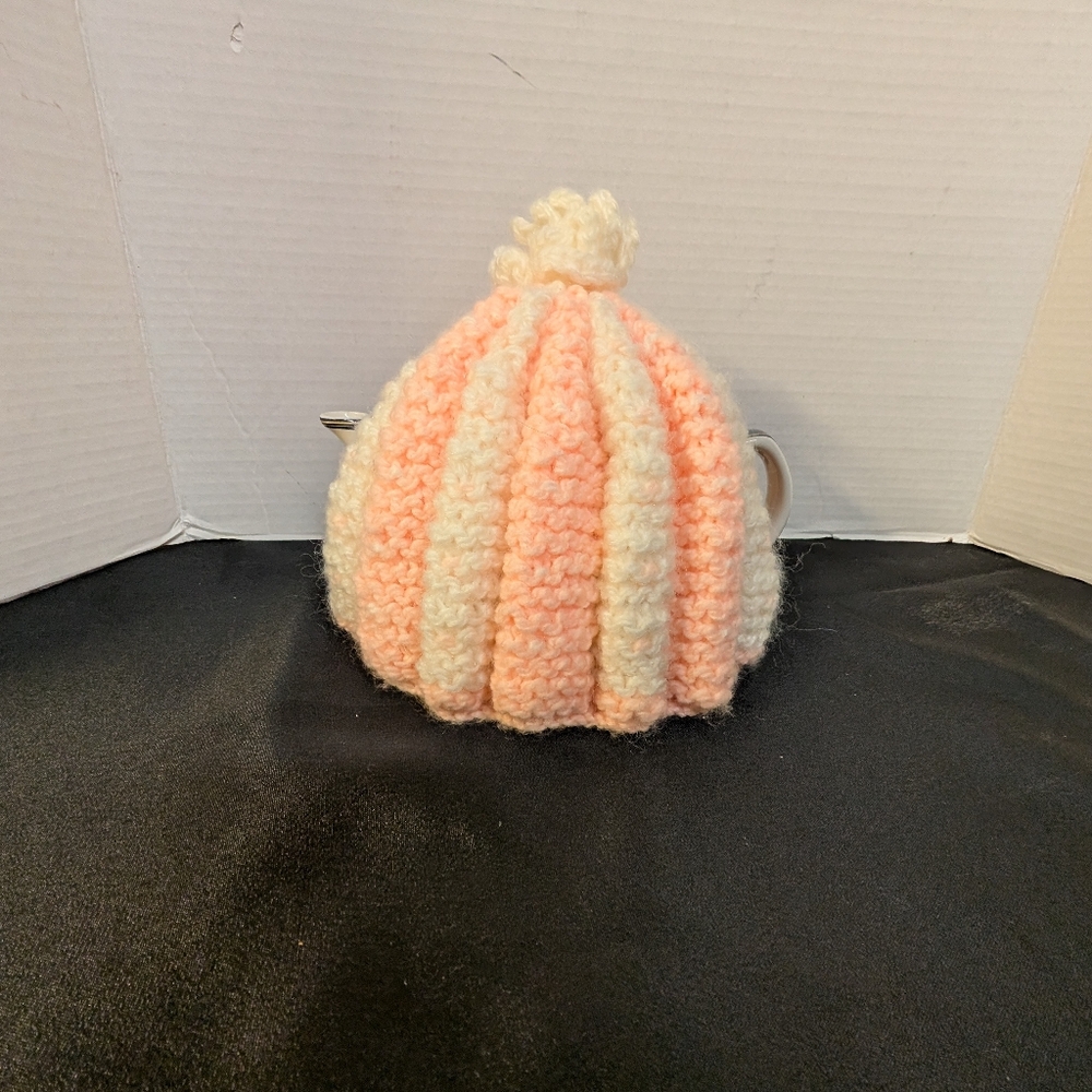 New Hand Knit Tea Cozy Cover Peach & White with Floppy Flower Top Decor